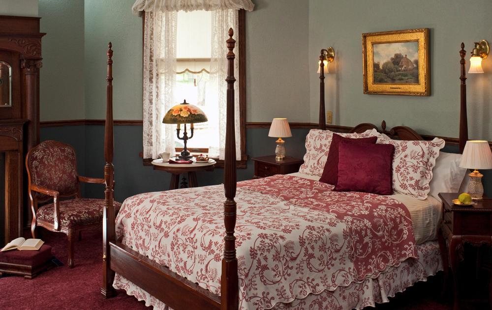 Old Rittenhouse Inn 베이필드 외부 사진