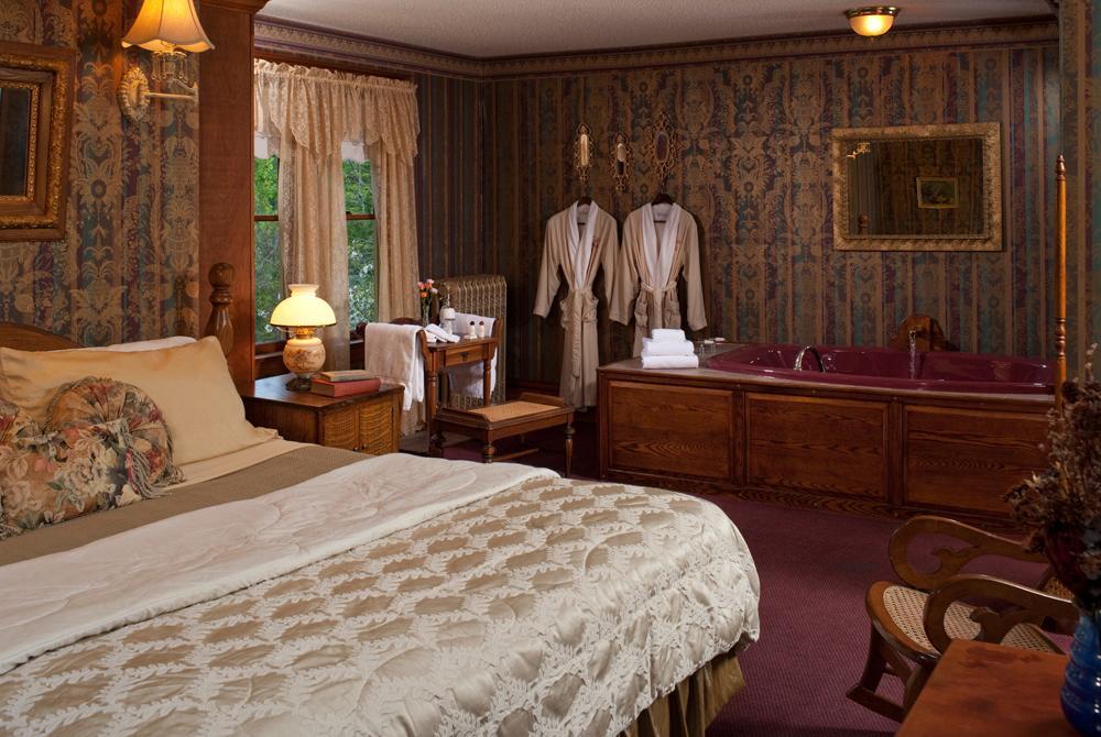 Old Rittenhouse Inn 베이필드 외부 사진